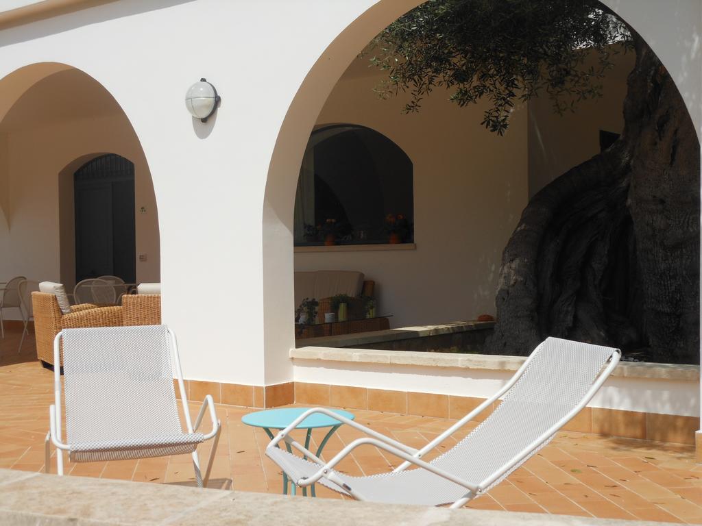 L'Ulivo Bed And Breakfast Savelletri Екстер'єр фото