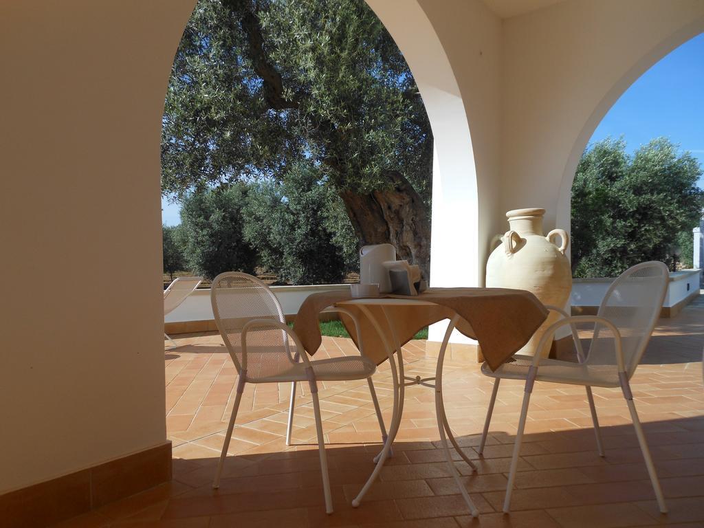 L'Ulivo Bed And Breakfast Savelletri Екстер'єр фото
