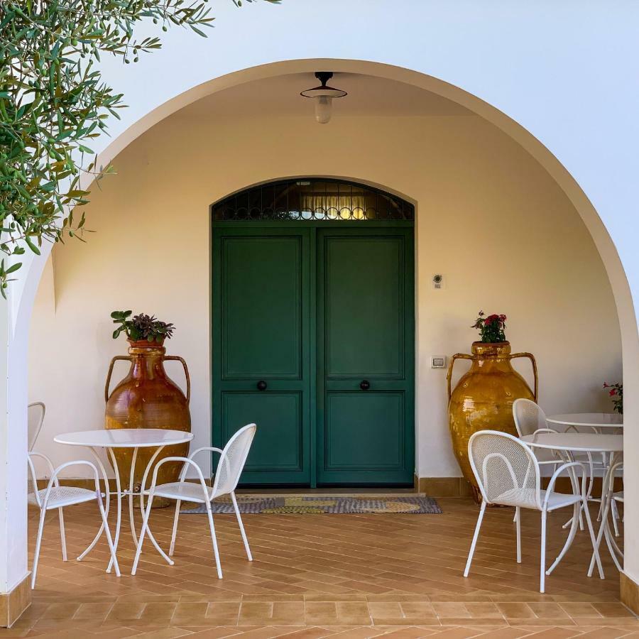 L'Ulivo Bed And Breakfast Savelletri Екстер'єр фото